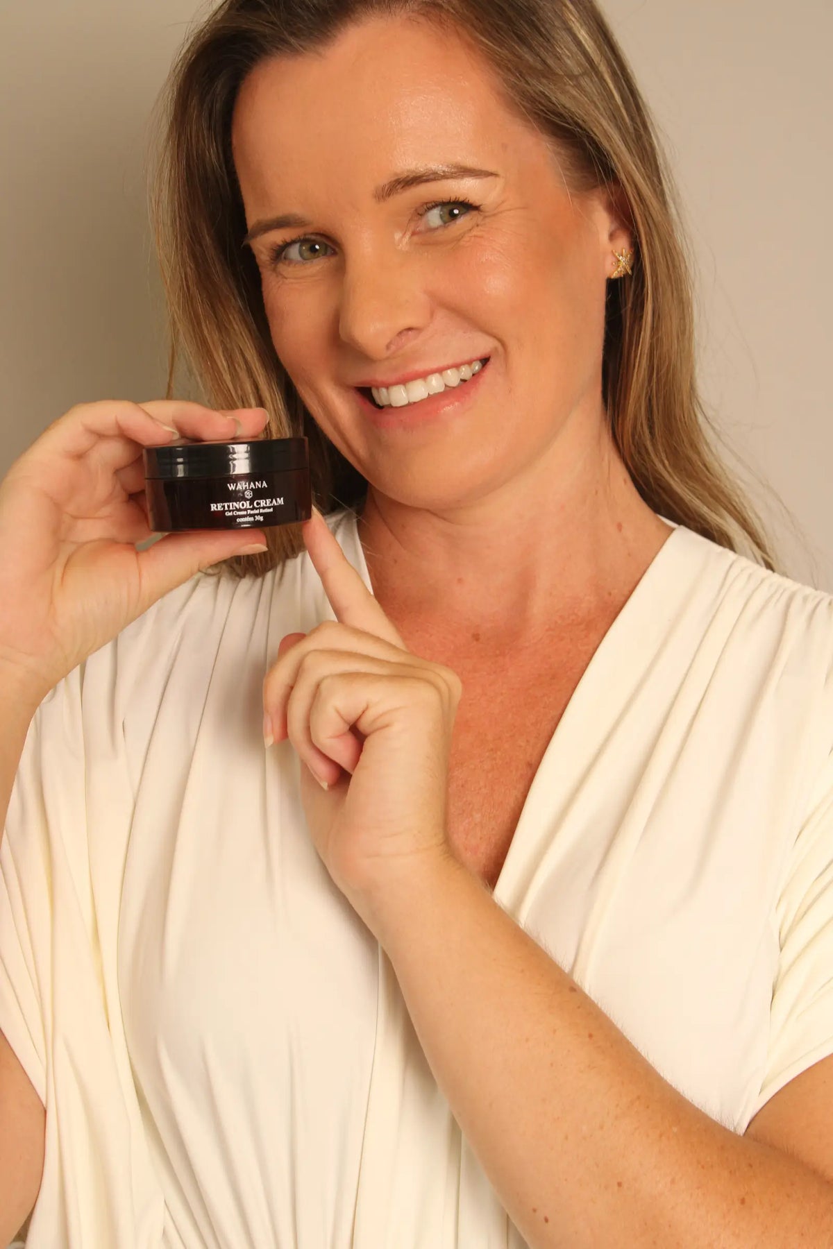 Retinol Cream Wahana — em uso