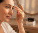 Diferença entre rugas e linhas de expressão: Como tratar cada uma - Retinol Cream