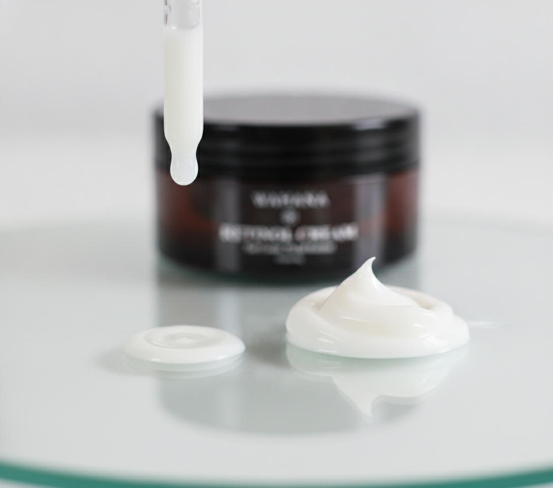 Skincare na Menopausa: Como cuidar da pele após os 50 anos - Intensive Repair e Retinol Cream