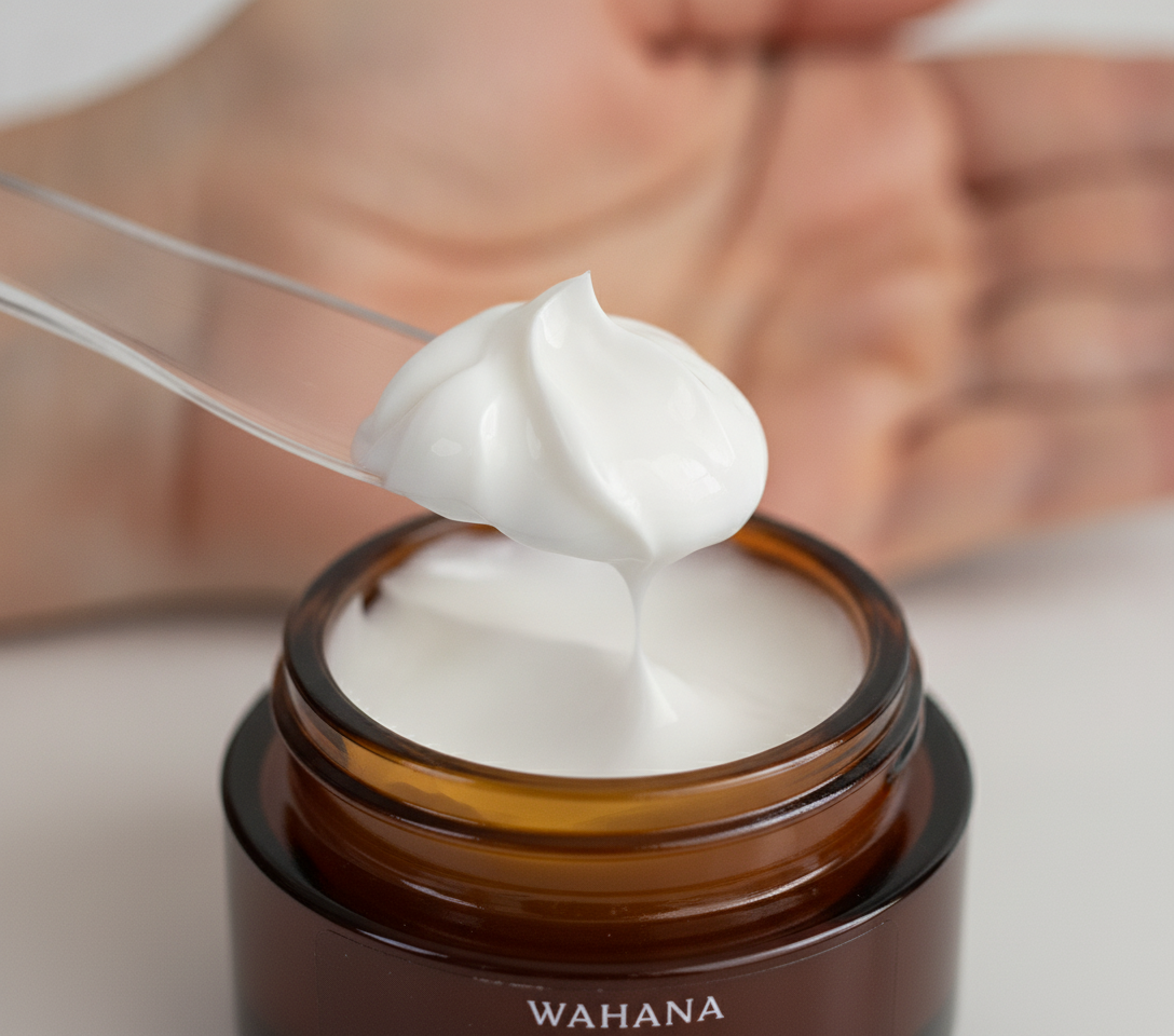 Renovação Celular e Manchas: O Papel do Retinol - Retinol Cream